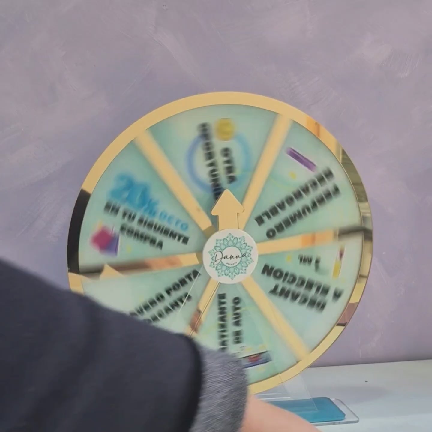 Ruleta Acrílica Personalizada – Dinámicas de Venta y Promoción